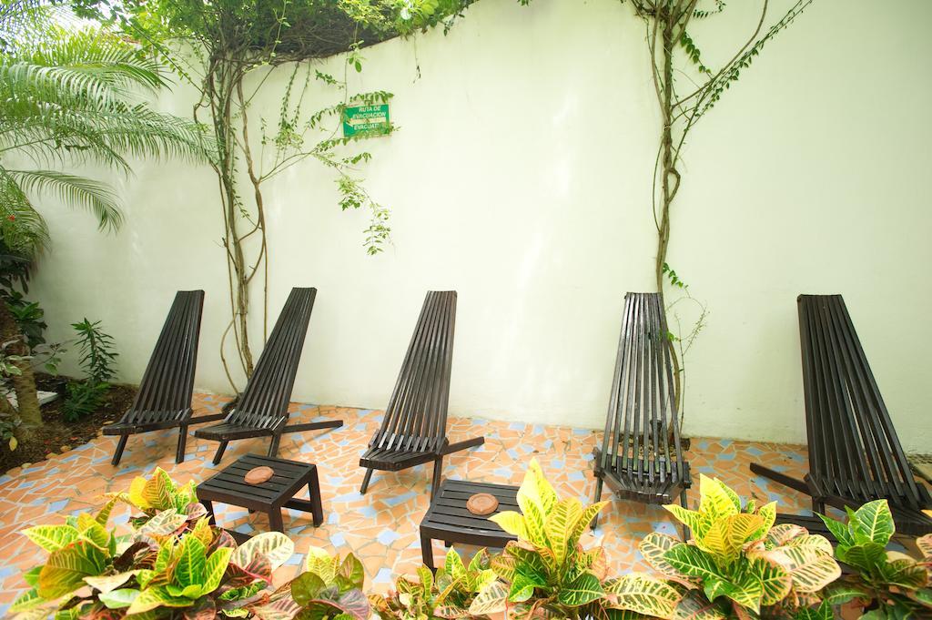 Aqualuna Boutique Hotel By Sunrise (Adults Only) Playa del Carmen Eksteriør bilde